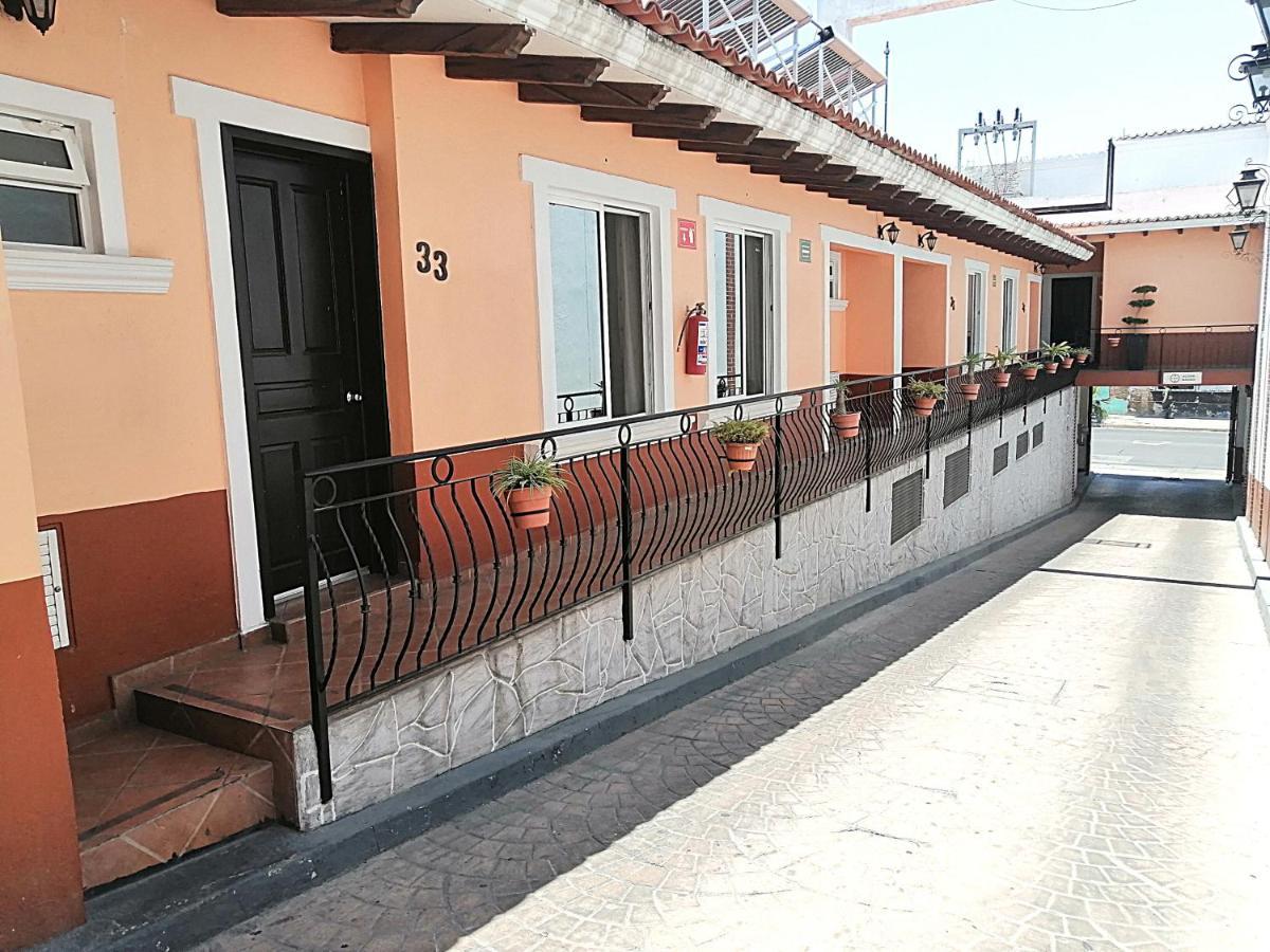 Hotel Aquiles Guadalajara Exterior photo